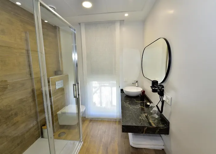 Rey Don Sancho Hotel