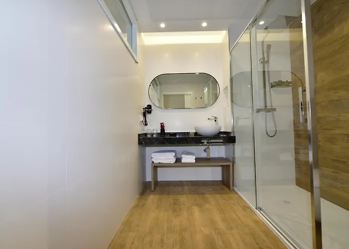 Rey Don Sancho Hotel