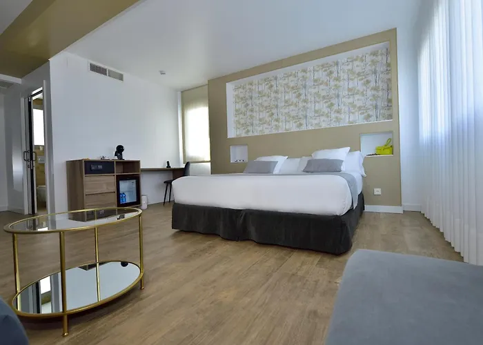 Hotel Rey Don Sancho 3*