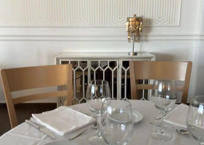 Hotel Rey Don Sancho Zamora