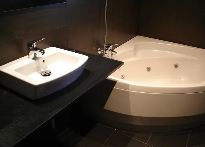 Rey Don Sancho Hotel 3*